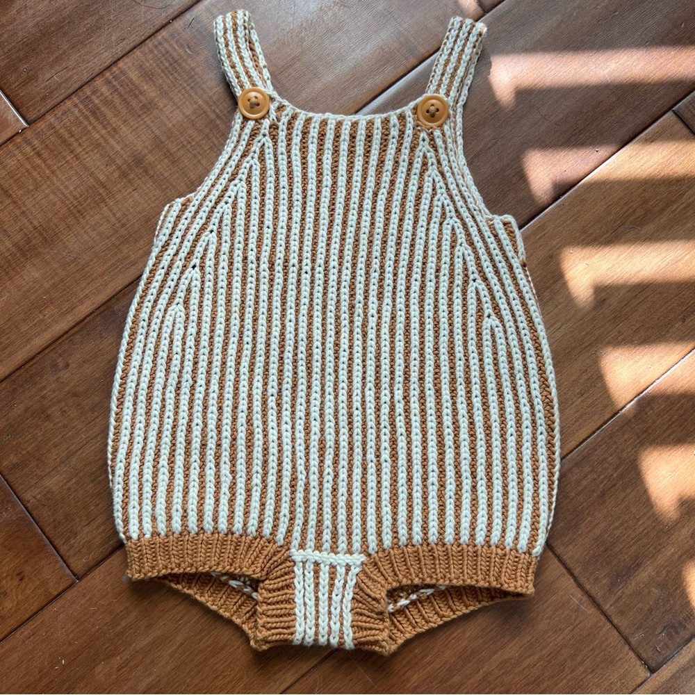 MISHA & PUFF adorable romper!